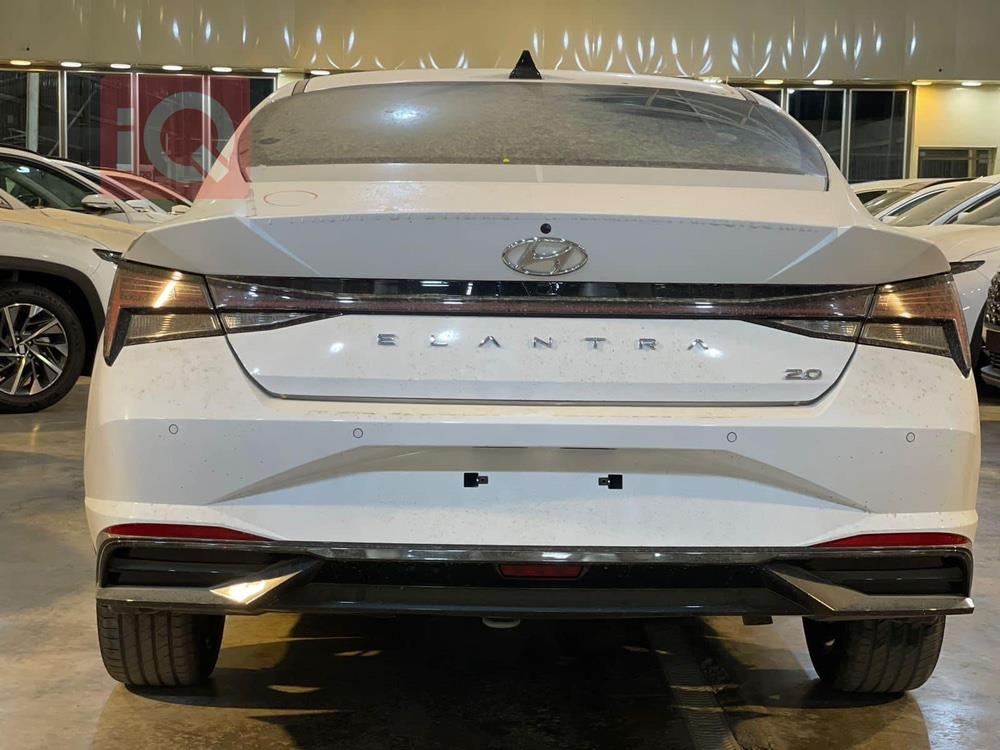هیوندای ئەلەنترا